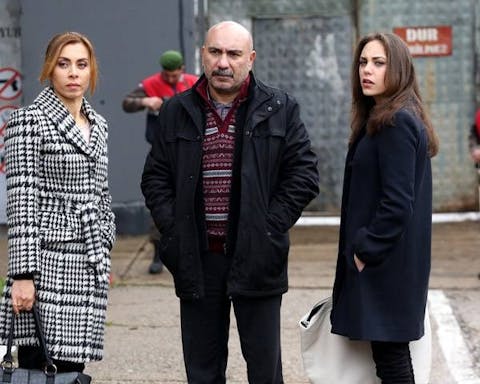 Kuzey Güney - Episode 22