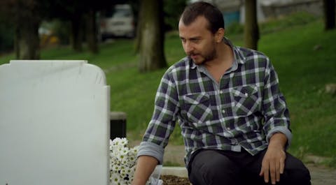 Leyla and Mecnun - Episode 43