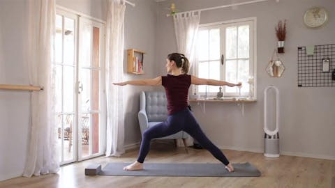 Verda Kutsal - Yoga Eğitmeni - Episode 10