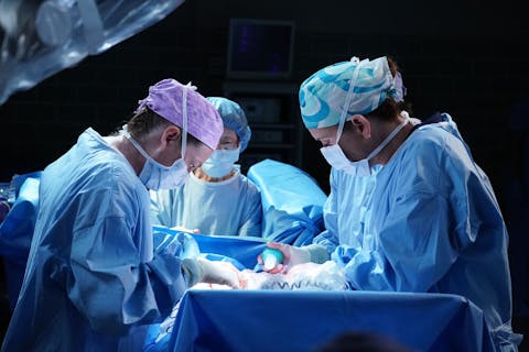 Grey's Anatomy - Episode 3