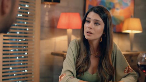 Sadece Arkadasiz - Episode 2