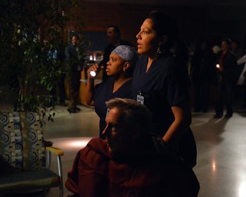 Grey's Anatomy - Episode 24