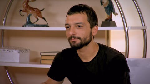 Leyla and Mecnun - Episode 4