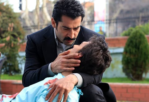 Karadayi - Episode 24