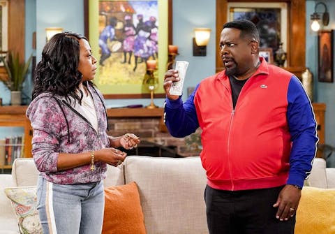 The Neighborhood - Episode 16