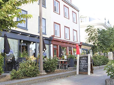 Bizarre Foods: Delicious Destinations - Episode 16