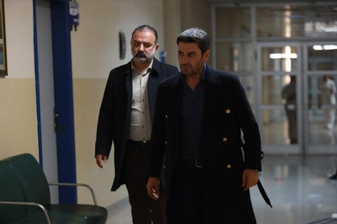Uzak Şehir - Episode 13