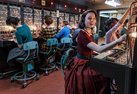 The Marvelous Mrs. Maisel - Episode 1