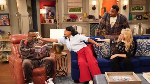 The Neighborhood - Episode 10