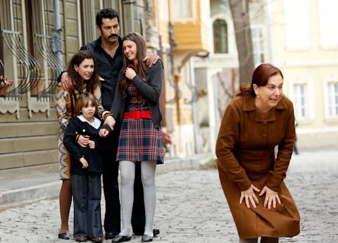Karadayi - Episode 23