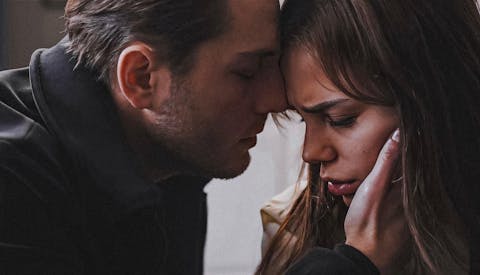 Ayni Yagmur Altinda - Episode 6