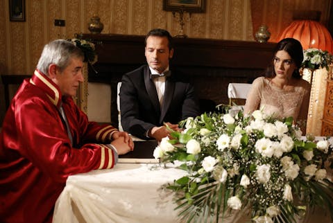 Karadayi - Episode 17