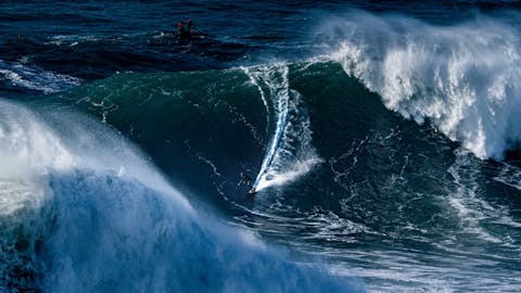 100 Foot Wave - Episode 5