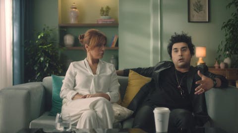 Sizi Dinliyorum - Episode 1