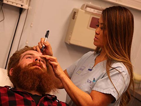 Dr. Pimple Popper - Episode 1