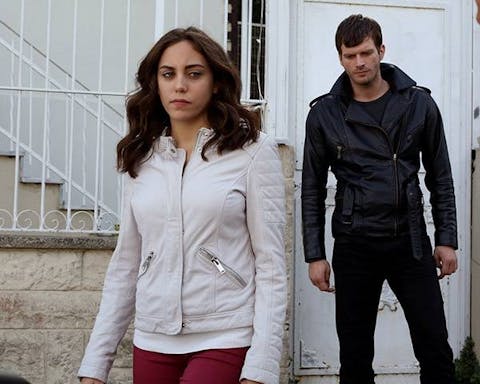 Kuzey Güney - Episode 8