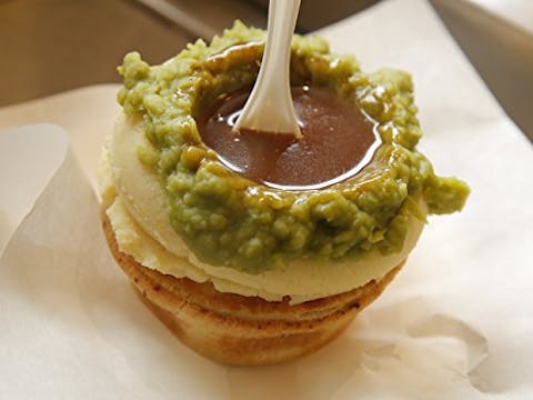 Bizarre Foods: Delicious Destinations - Episode 2