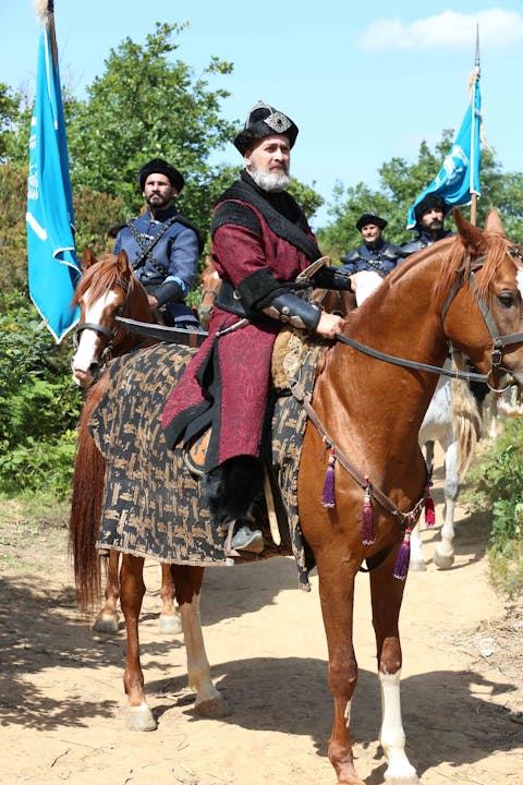Resurrection: Ertugrul - Episode 33