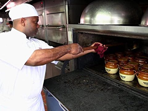 Bizarre Foods: Delicious Destinations - Episode 6