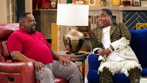 The Neighborhood - Episode 17