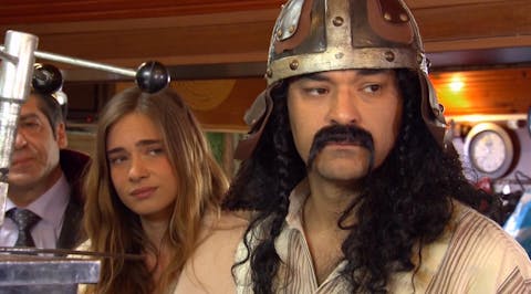 Leyla and Mecnun - Episode 31