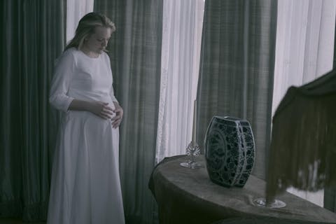 The Handmaid's Tale - Episode 10
