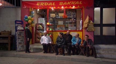 Leyla and Mecnun - Episode 37