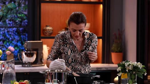 Ev Kokusu - Episode 10
