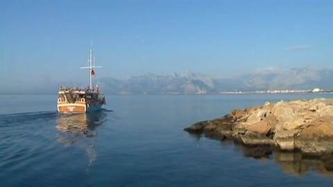 Sudaki İzler - Episode 74