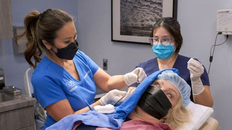 Dr. Pimple Popper - Episode 4