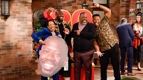 The Neighborhood - Episode 19