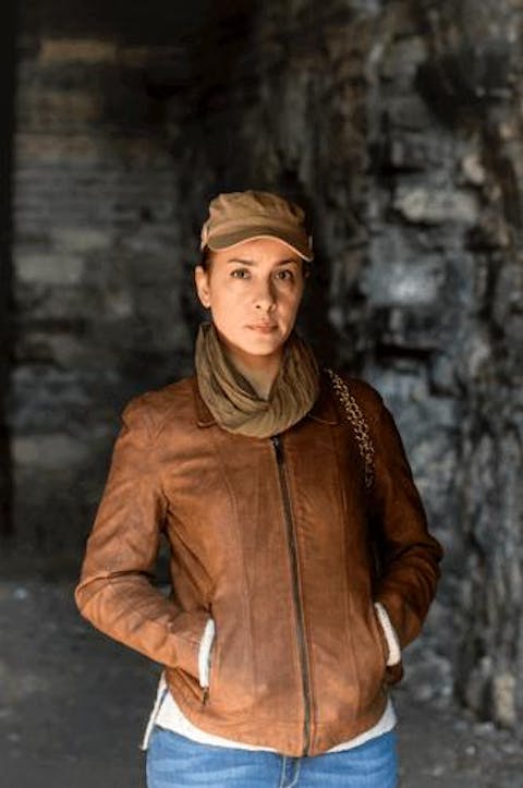 Çalinmis Hayatlar - Episode 2