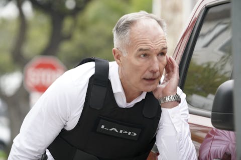 S.W.A.T. - Episode 11