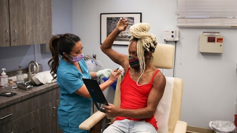 Dr. Pimple Popper - Episode 5
