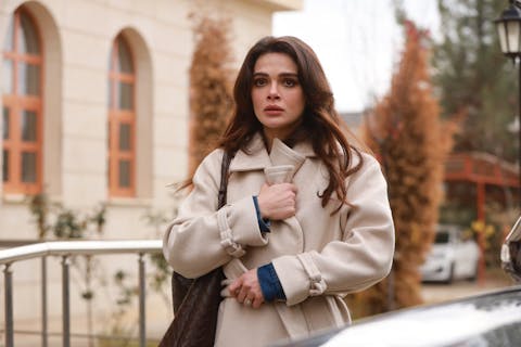 Uzak Şehir - Episode 9