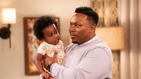 The Neighborhood - Episode 11