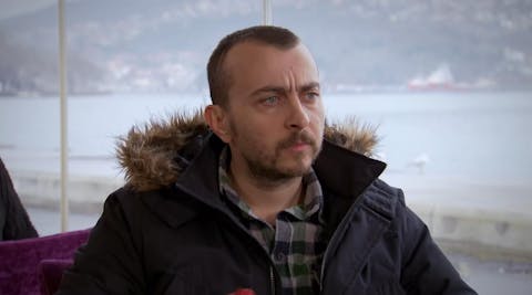 Leyla and Mecnun - Episode 24