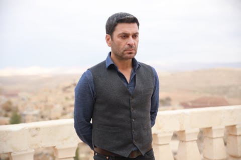 Uzak Şehir - Episode 6
