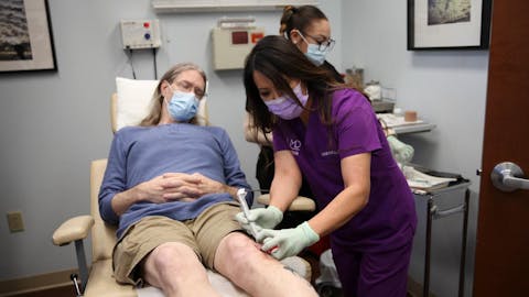 Dr. Pimple Popper - Episode 3