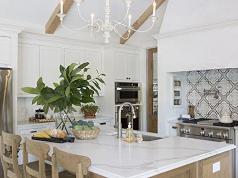 Fixer Upper - Episode 11
