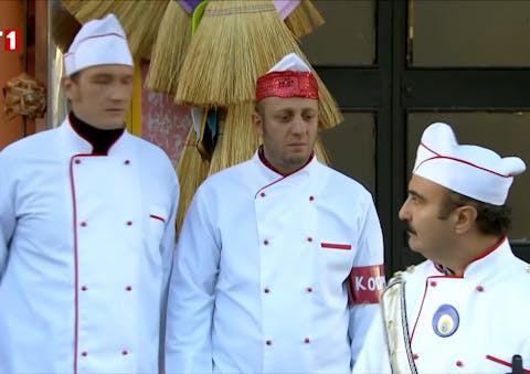 Leyla and Mecnun - Episode 14