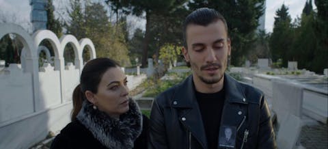 Ögrenci Evi - Episode 1