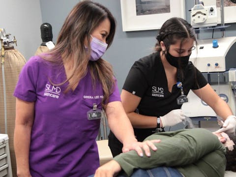 Dr. Pimple Popper - Episode 4