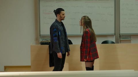 Ögrenci Evi - Episode 10