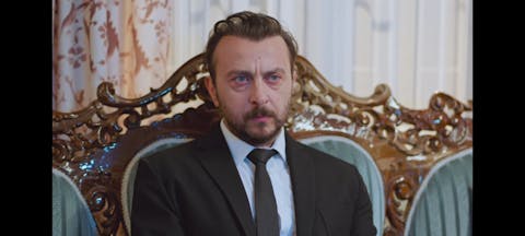 Leyla and Mecnun - Episode 10