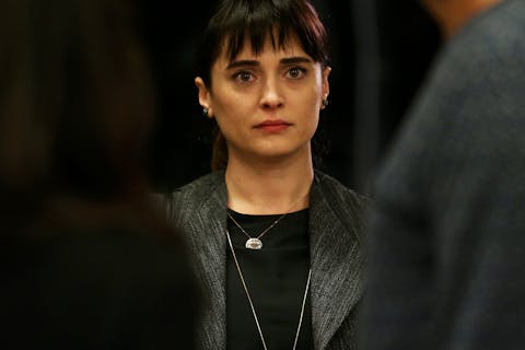 Crossroads - Episode 27