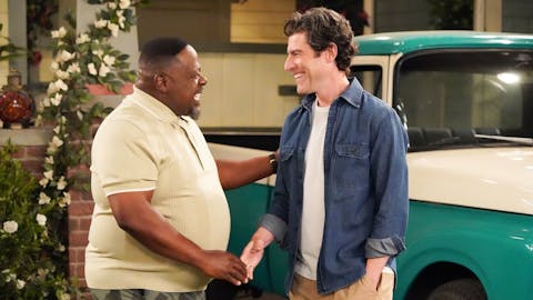 The Neighborhood - Episode 19