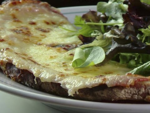 Bizarre Foods: Delicious Destinations - Episode 1