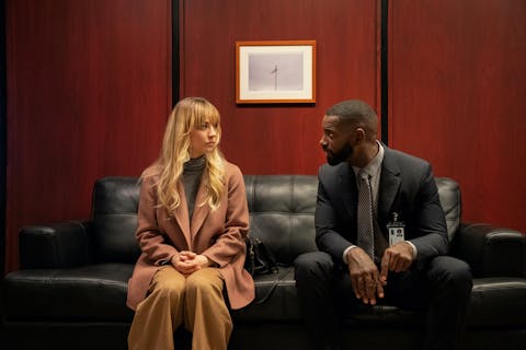 The Flight Attendant - Episode 1