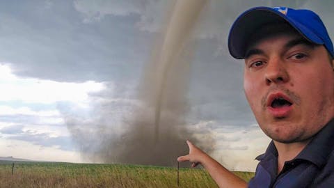 In the Eye of the Storm: Chasers - Episode 3